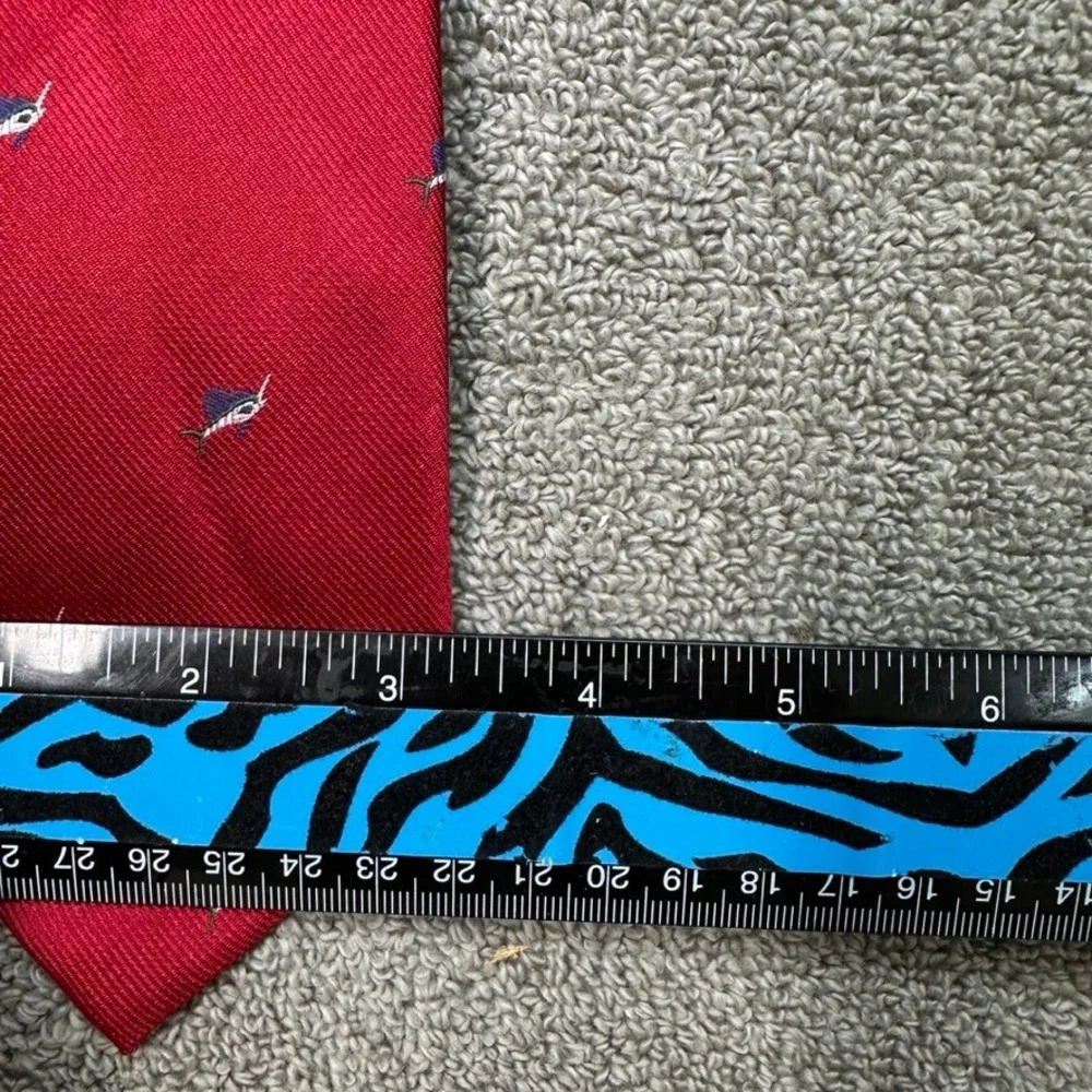 Lands End Mens Red Silk Marlin Fish Pattern Necktie 430234 V1512/M3232